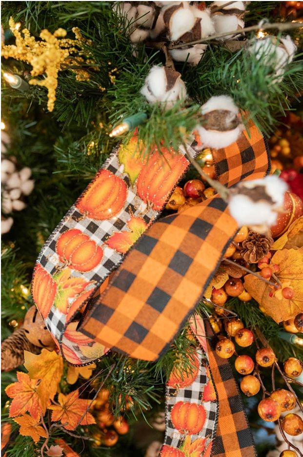 Reimagining Your Christmas Tree with Fall Decorations - Decorator's  Warehouse