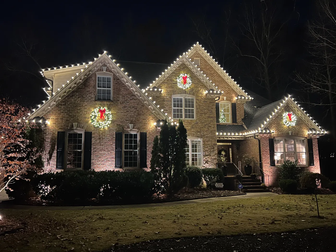 Residential Christmas Lighting Raleigh | Christmas Lighting Co.