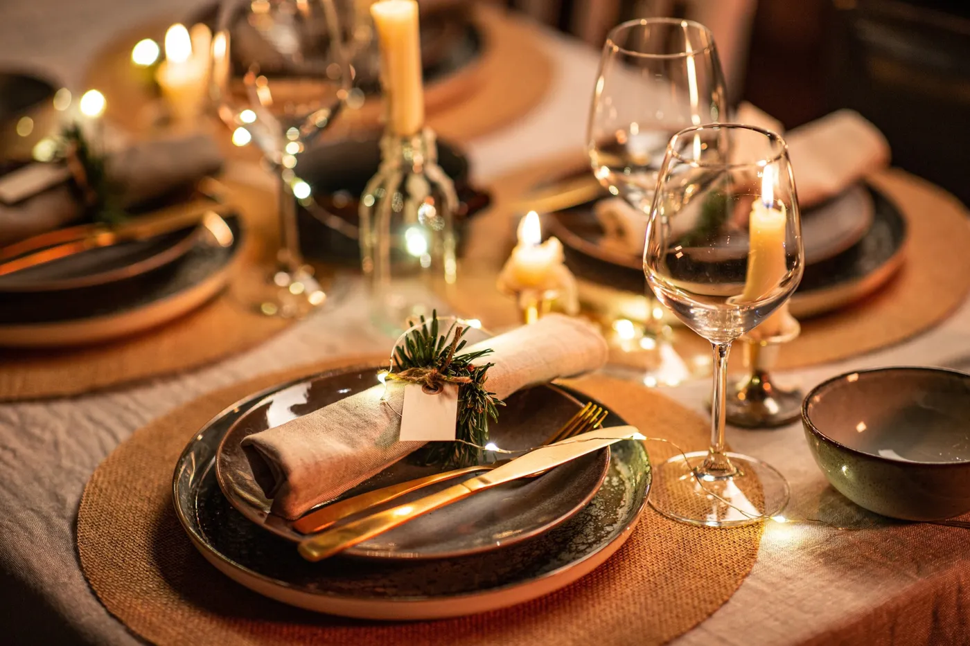 Restaurants open on Christmas, from New York City to Portland serving  classic holiday dinners - ABC News