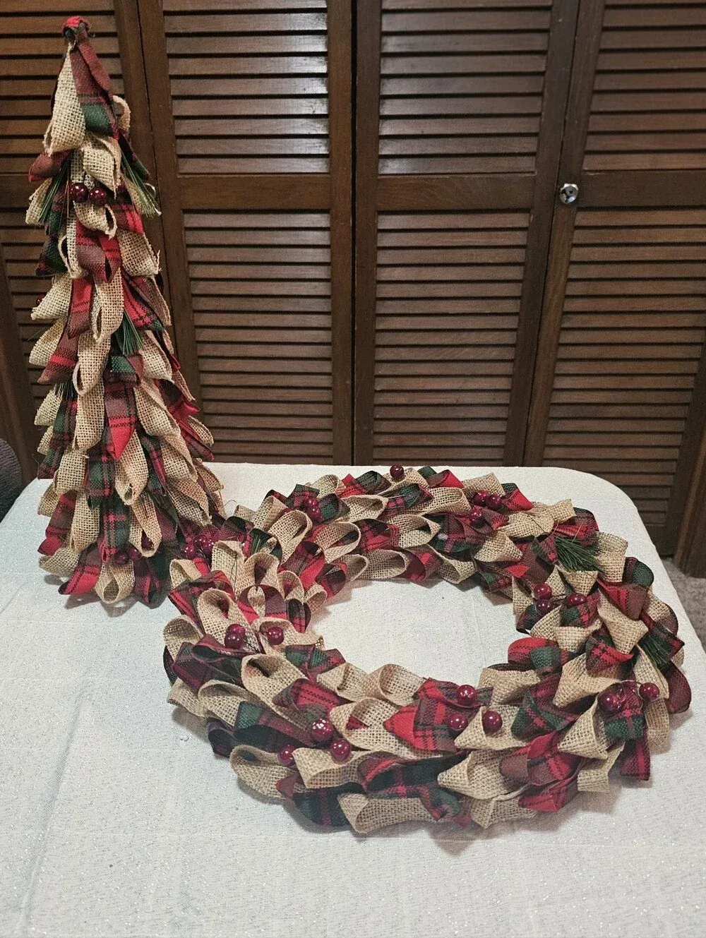 Rustic Farmhouse Holiday Decor Set | Burlap & Buffalo Plaid Wreath + Tree  ptaufiqphotography.com