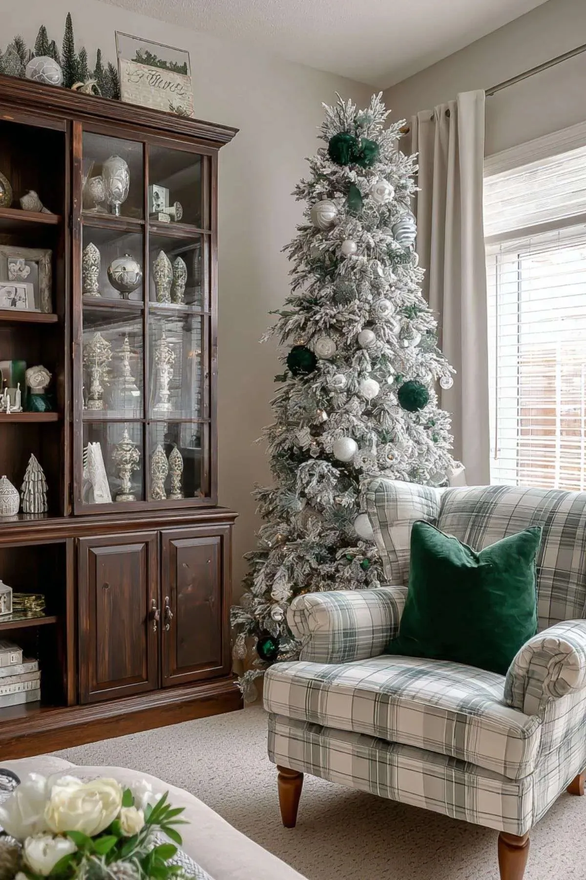 Sage Green And Gold Christmas Tree 2026 Christmas Tree Trend Ideas:  Stunning Decorating Themes Decorator's Warehouse