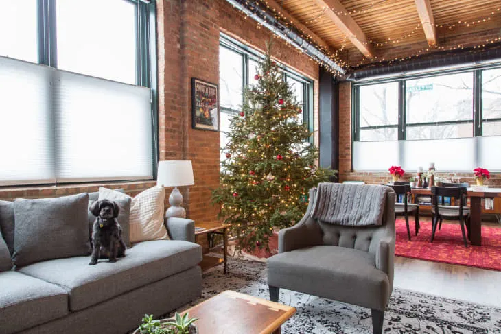 Save Time This Holiday Season With This Pop-Up Christmas Tree | Apartment  Therapy