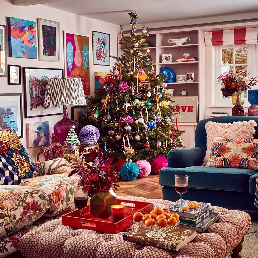 Sophie Robinson's top tips on how to embrace colour this Christmas - Inspiration corner