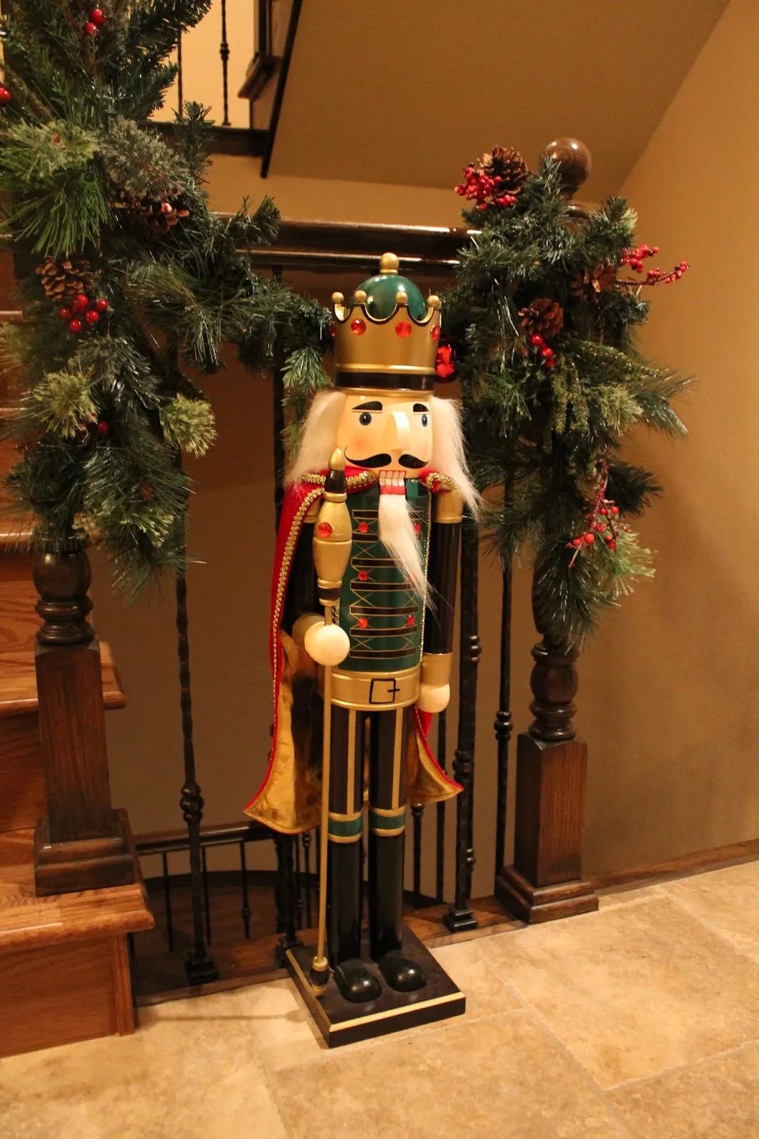 Southern Seazons: Nutcracker staircase