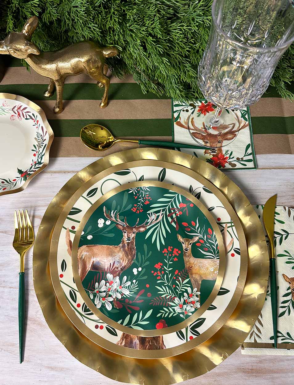 Table Decor Ideas Deer Friends Christmas Dishes 23 Festive Christmas Table  Decorating Ideas For A Fabulous