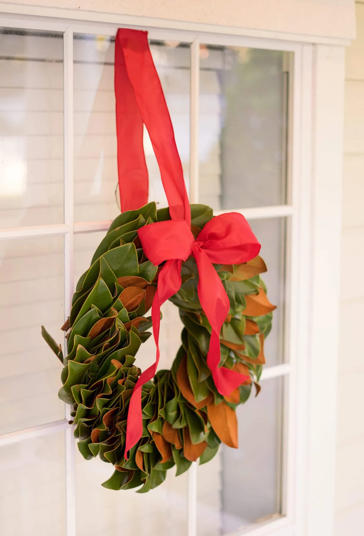 The Best of Christmas Decorating: Fresh Magnolia - Ashley Brooke