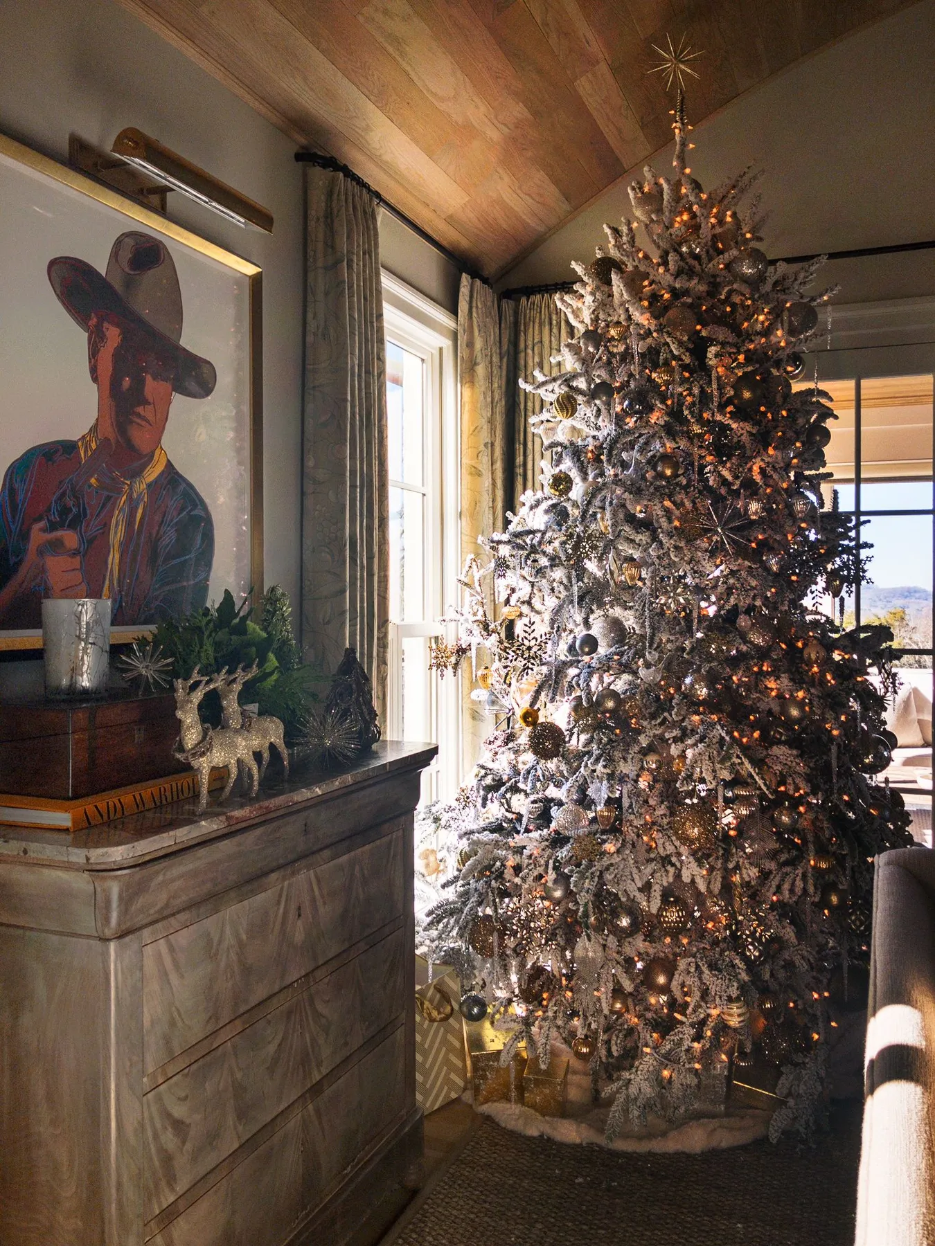 The Business of Holiday Decorating | Architectural Digest