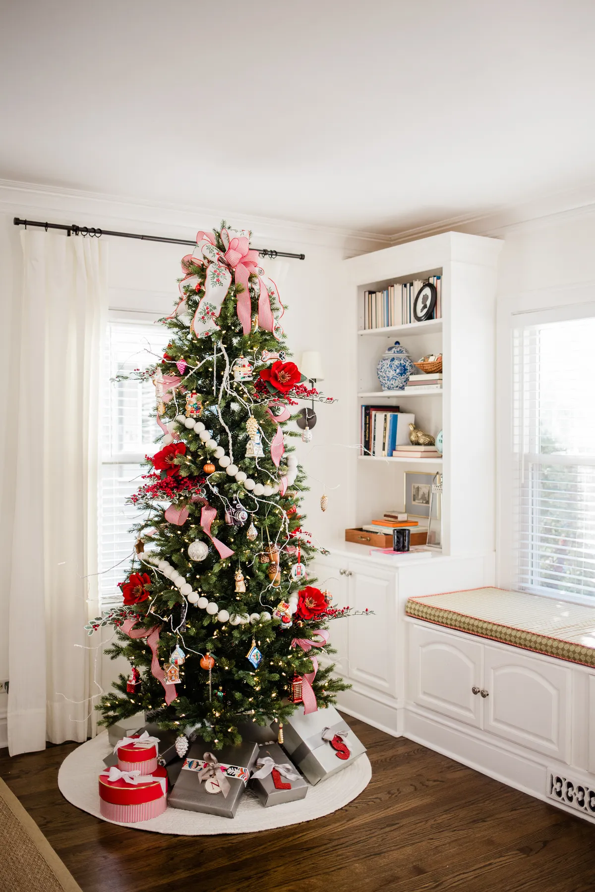 The Exact Order To Trim Your Tree | Cedar & Rush