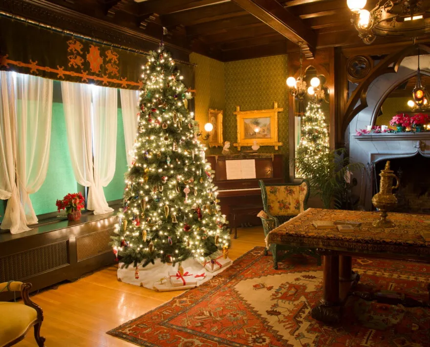 The MAC's Campbell House Holidays 2022