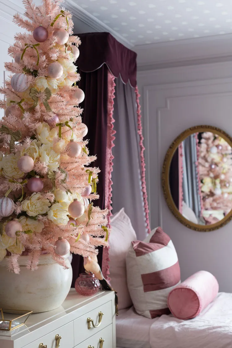 The-Makerista-Christmas-Tree-Pink-Table-Top-Girl-at-home20 - The Makerista