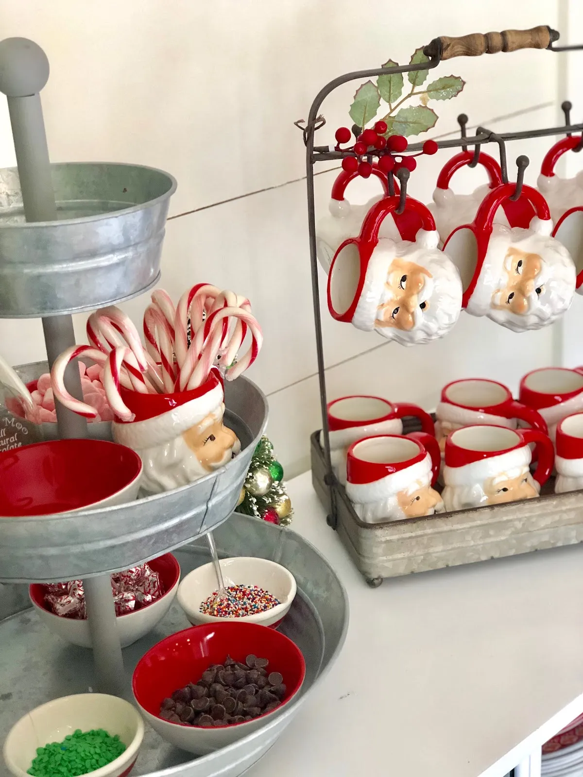 The Style Sisters: Santa Mugs and a Delicious Hot Chocolate recipe