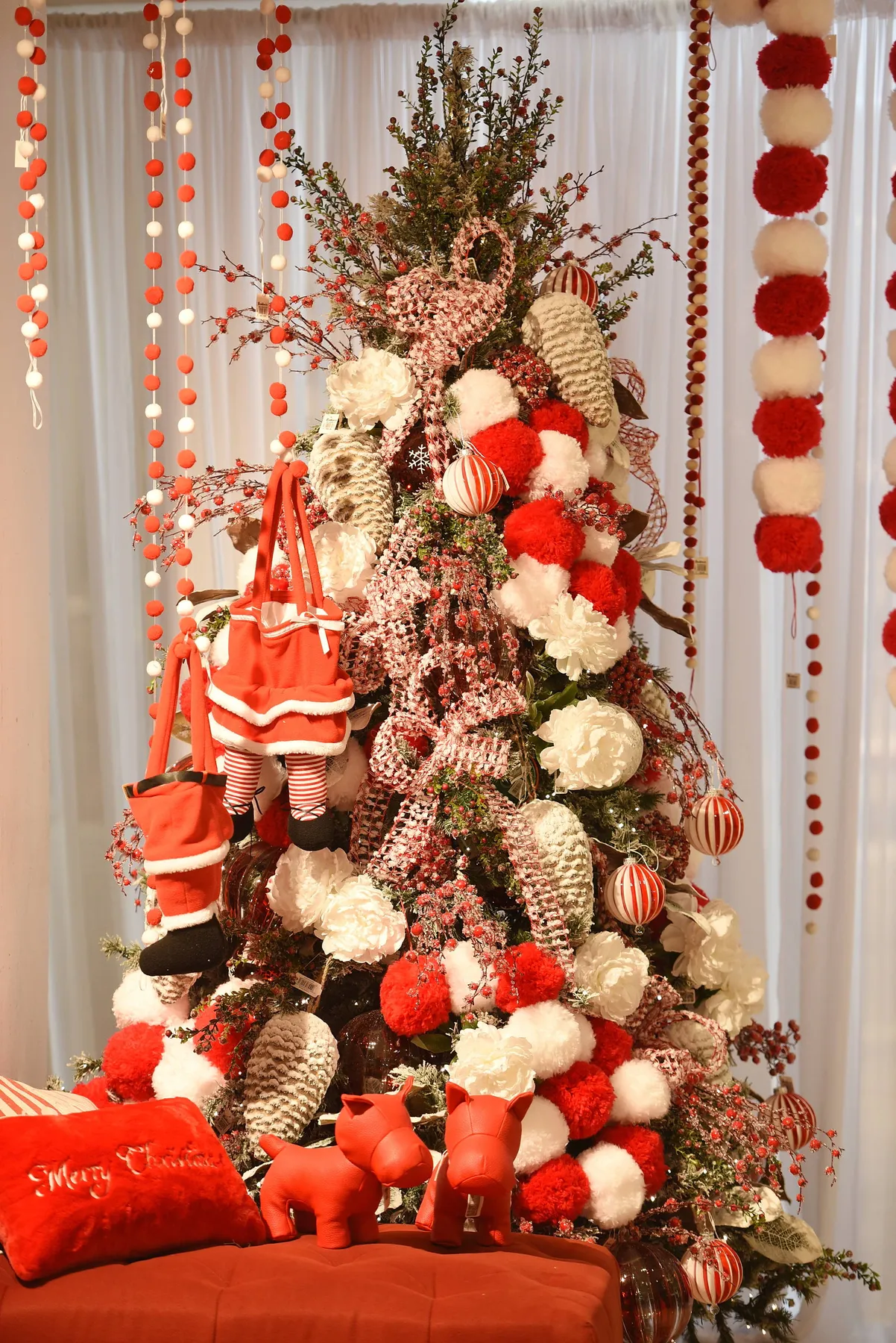 The Sweet Spirit of Christmas—Rustans.com | Rustan's