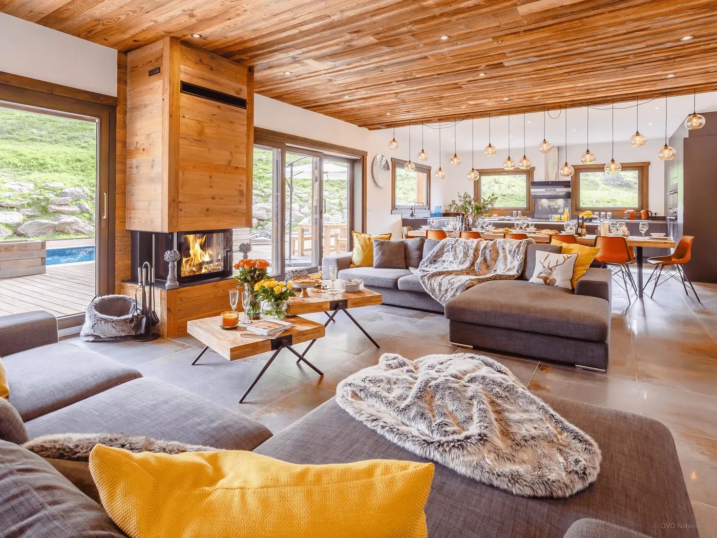 The Top 17 Living Room Ideas for Alpine Properties | OVO Network