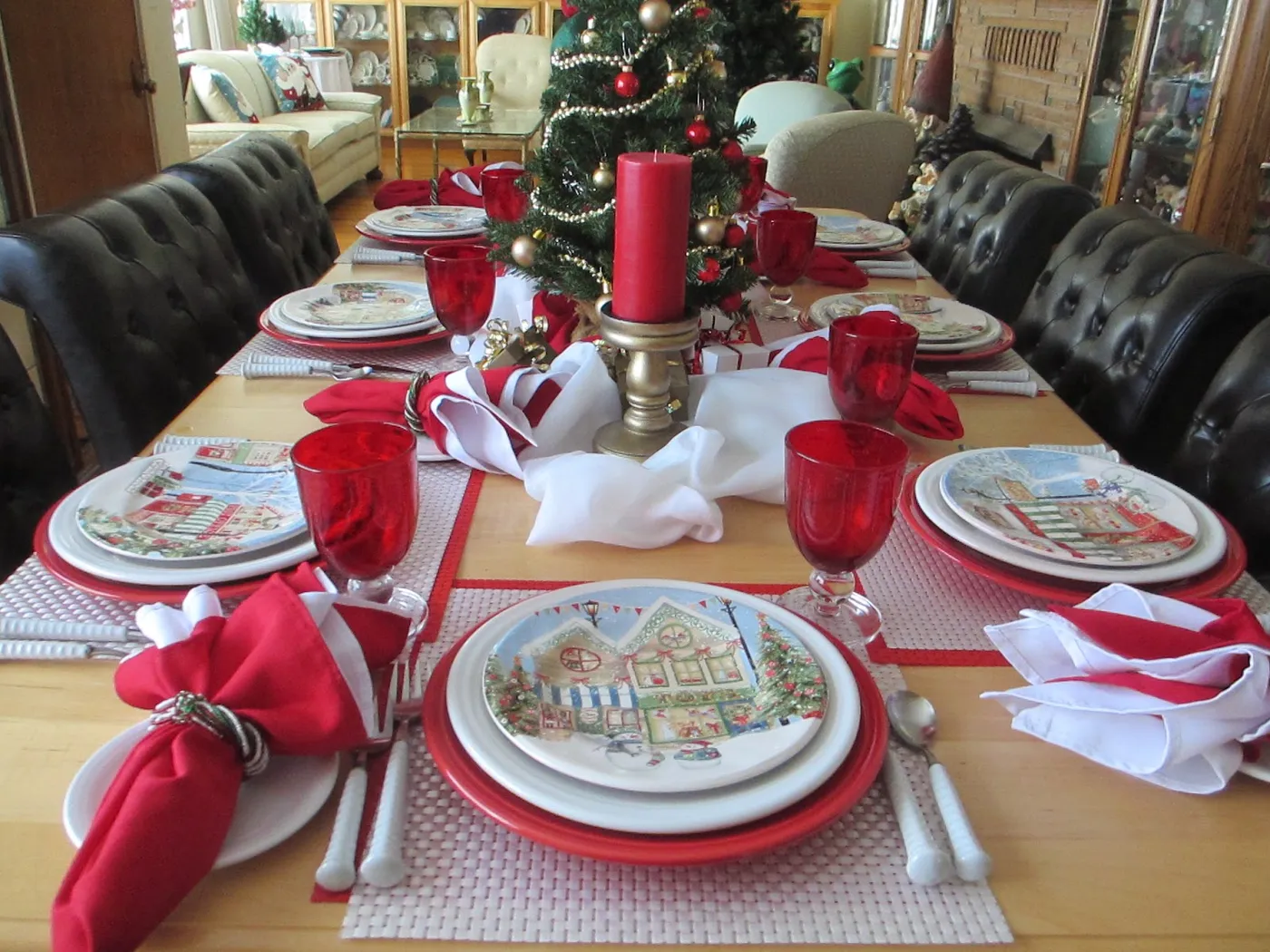 The Welcomed Guest: Getting Ready for Christmas Tablescape