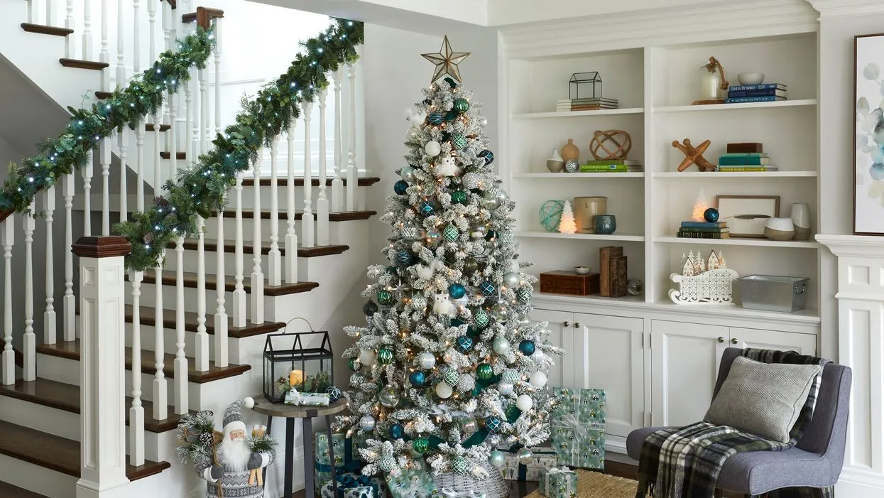 These Holiday Decoration Trends Will Transform Your Home Into A Literal Winter  Wonderland - Narcity