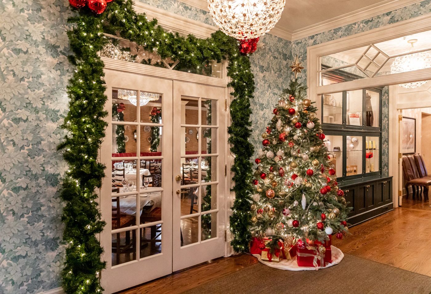 Twas the Night Before | Virginia Hotel Packages
