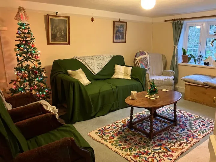 Two bedroom cottage, large garden and open fire. - Houses for Rent in  Norfolk, England, United Kingdom - Airbnb