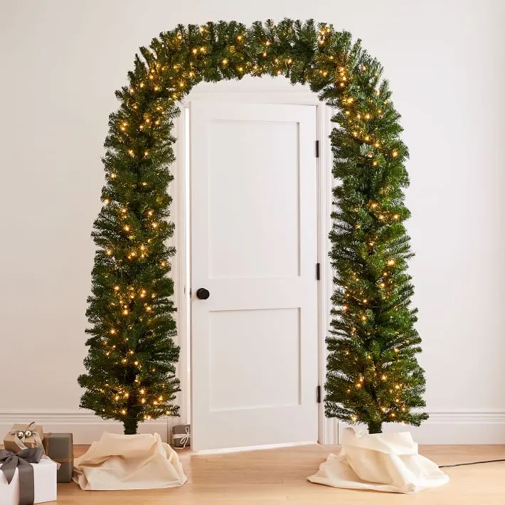 Unique Outdoor Christmas Lights to Wow Your Neighbors