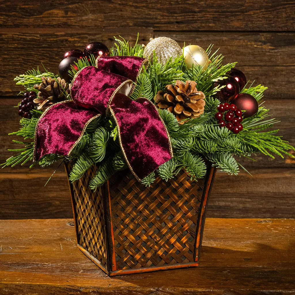 Velvet Vineyard, Dual Lights | Lynch Creek Farm Centerpiece