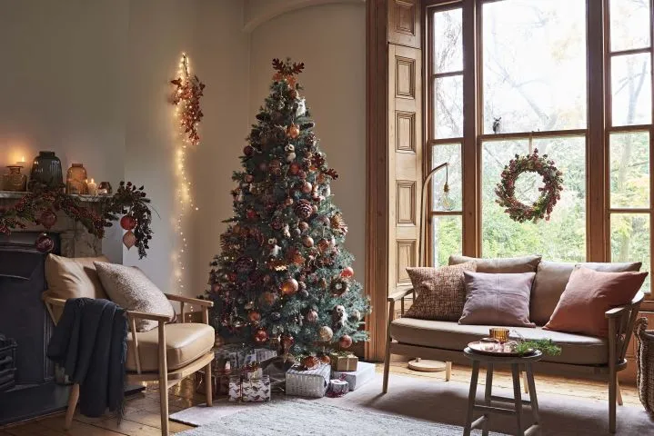 When Should You Put Your Christmas Tree Up? – Beauty File