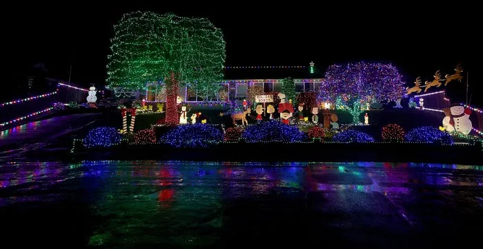 Where to find stunning Christmas light displays around Kitsap County