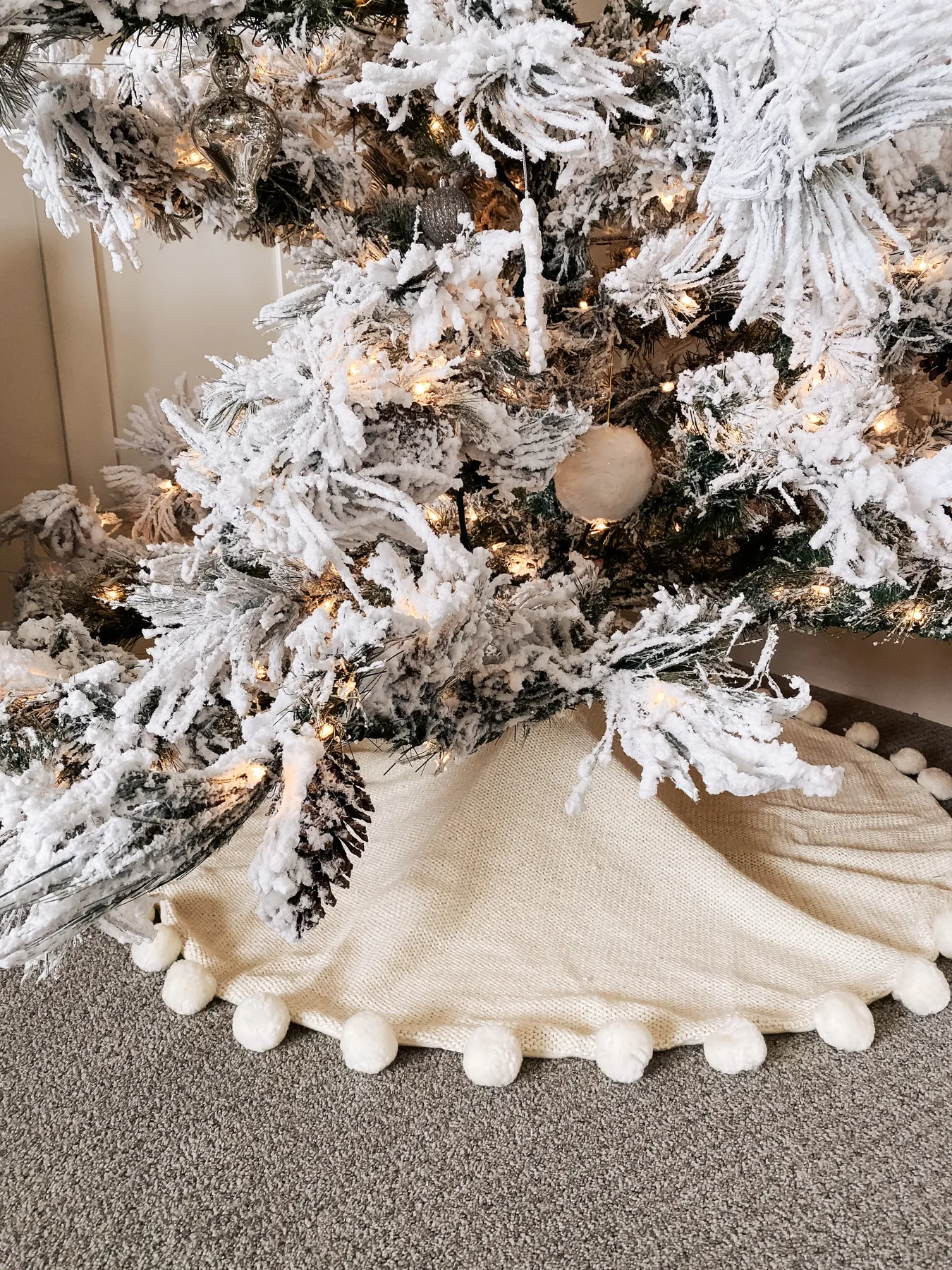 White Christams Home Decor | lifestyle | A Slice of Style