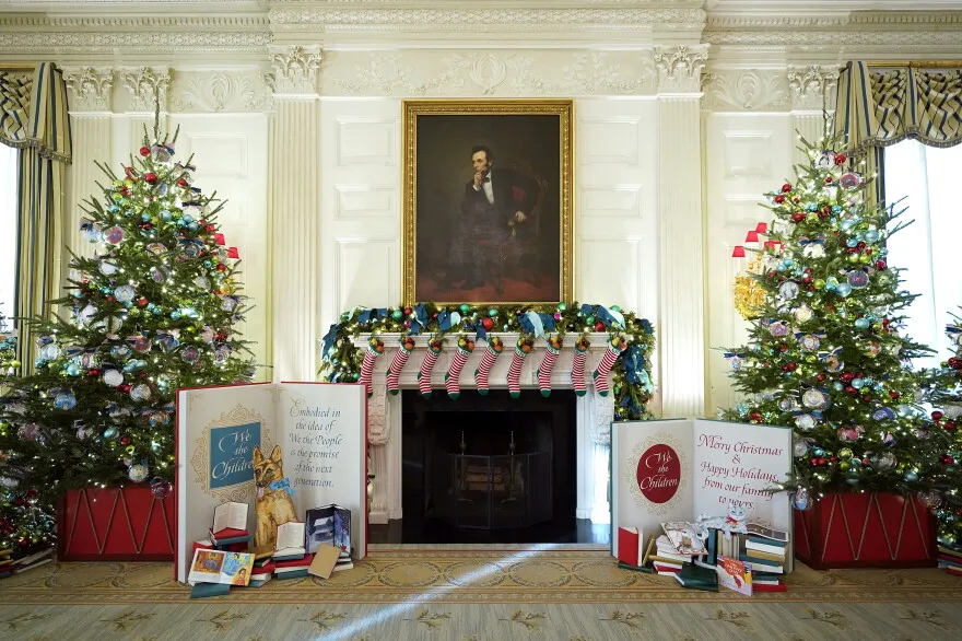 White House unveils its holiday decor, including 77 trees and a 'We the  People' theme | WWNO