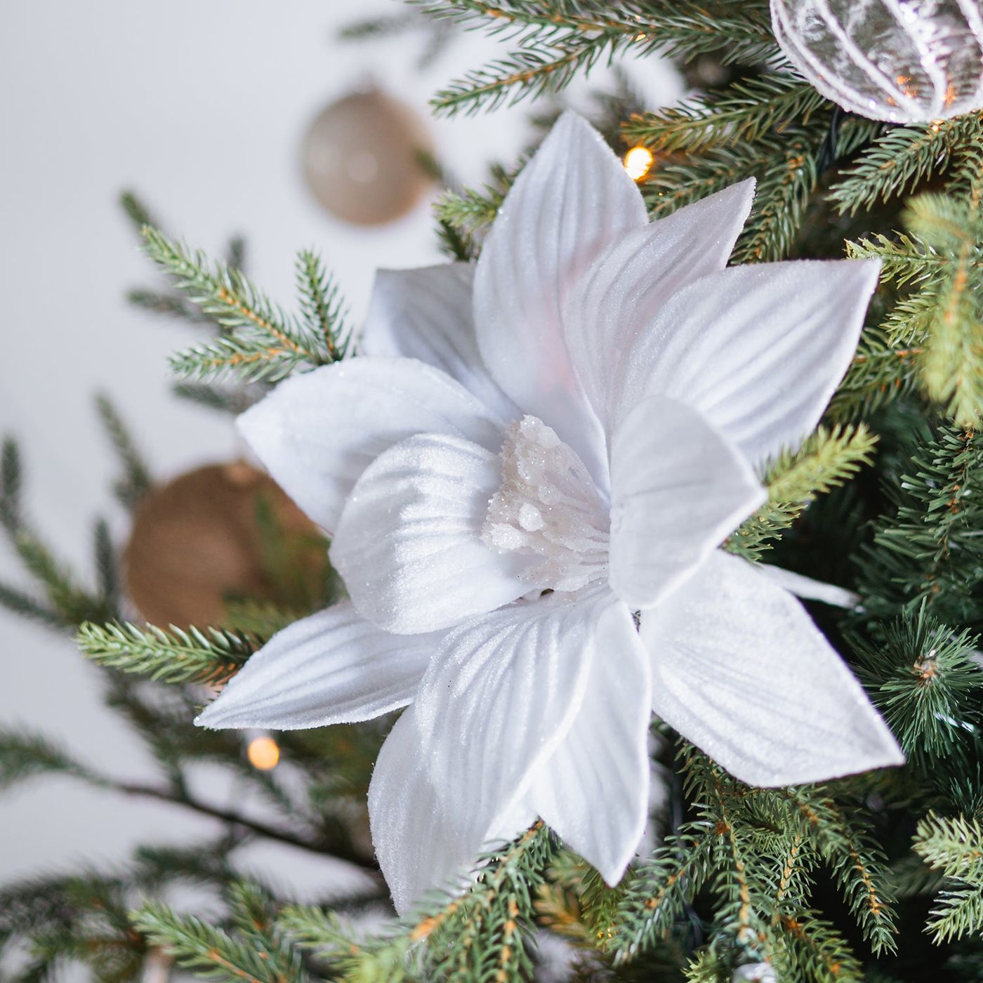 White poinsettia pick 30 cm velvet