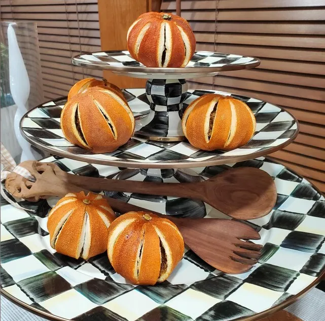 Whole Slit Dried Orange Pomanders