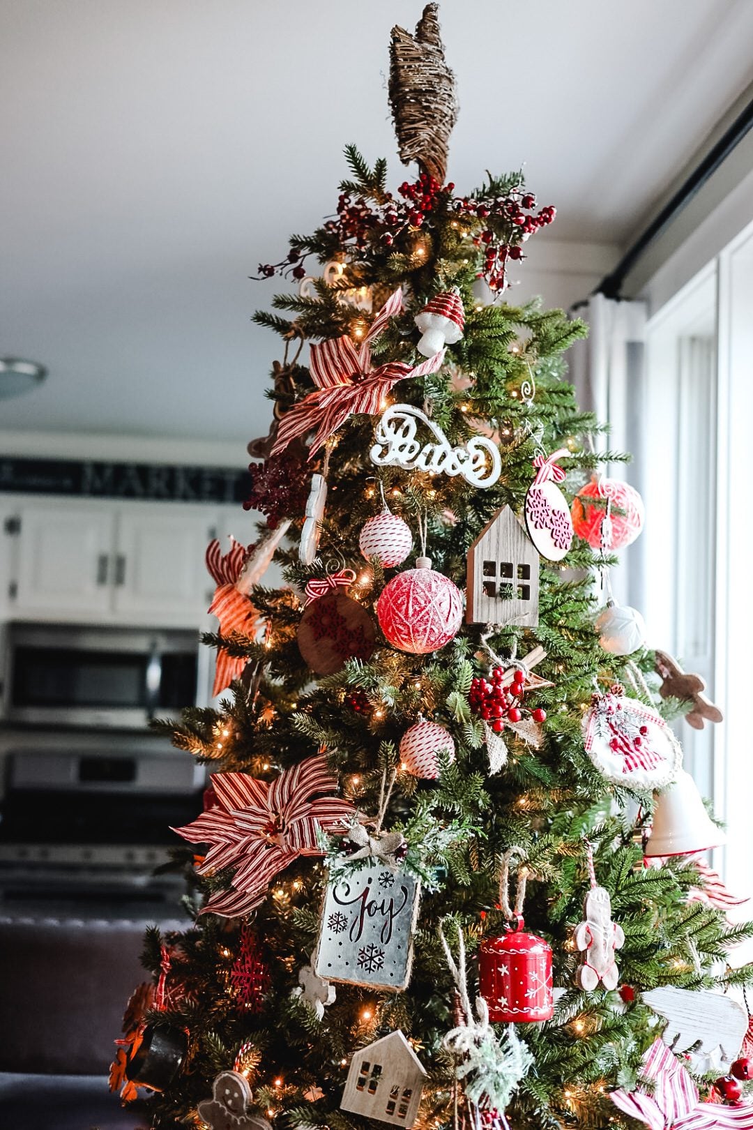 Wholesale Christmas Tree Red And Green Decorations Traditional Meets Blue  Classic White For A