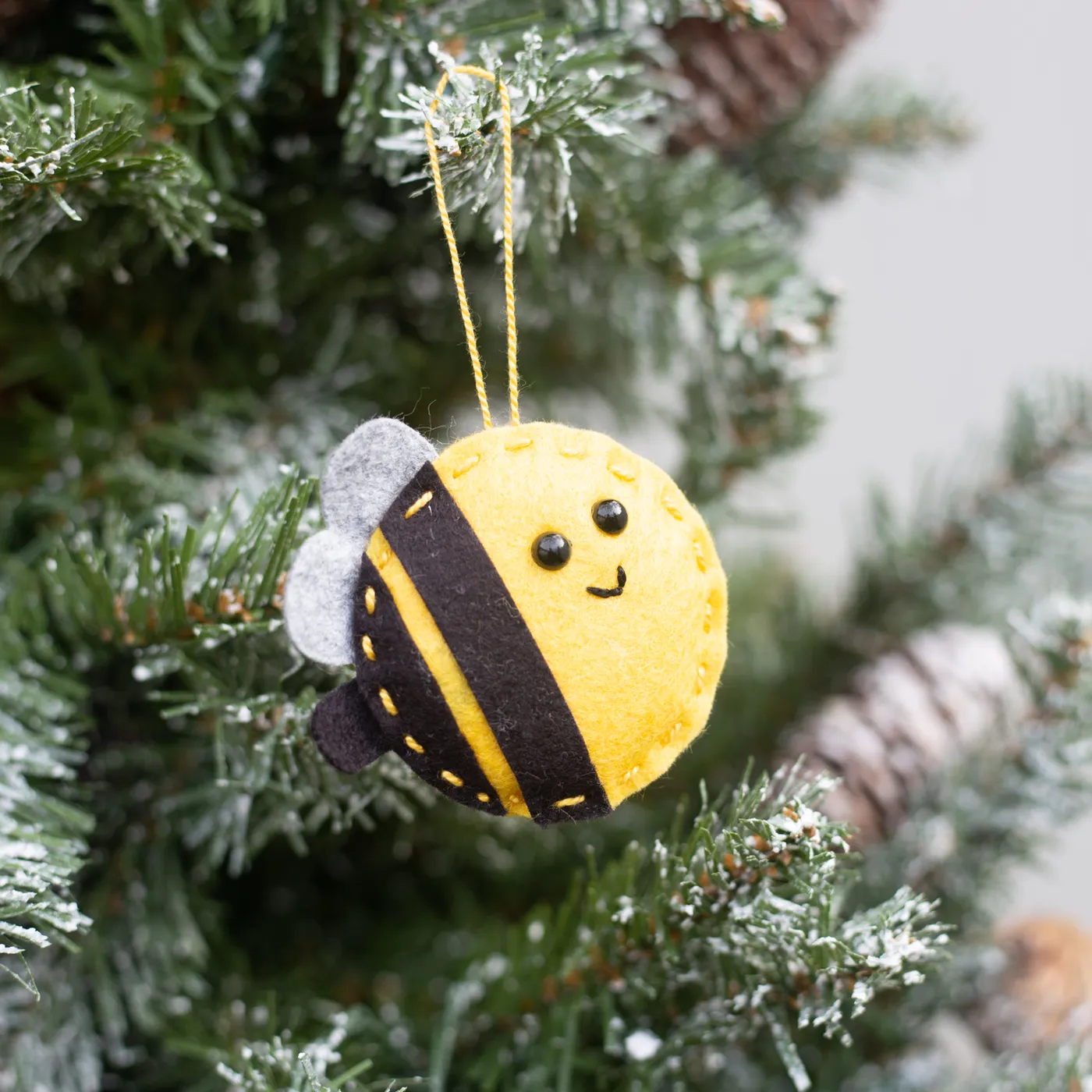 Wool Felt Bumble Bee Ornament, Key Chain or Rearview Mirror Decoration -  jennbrownxo.com