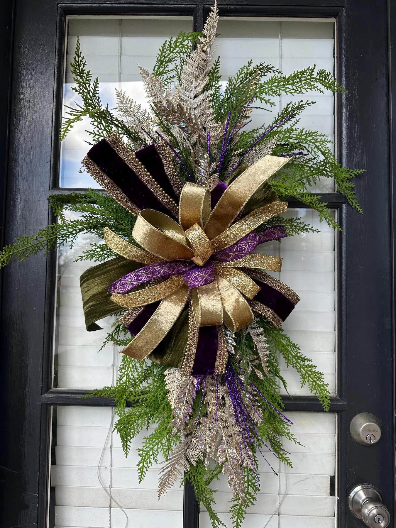 Wreaths and Swags – Fantastic Fronts